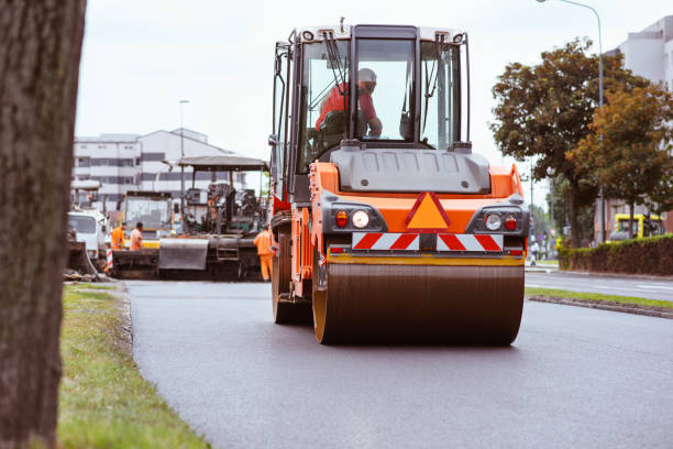 Best Luxury Driveway Paving Solutions in Shorewood, IL